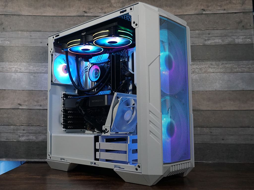 Win $2500 Custom Gaming PC Giveaway International