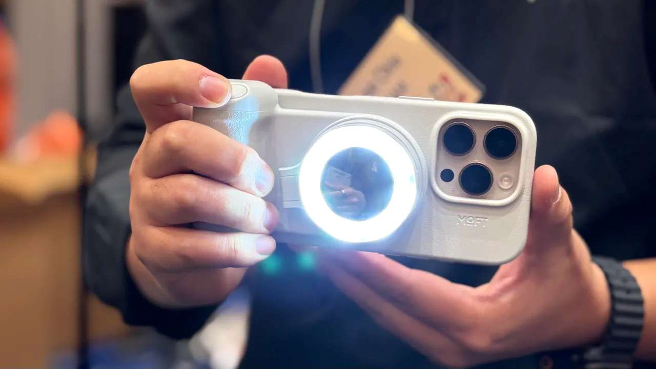 ShiftCam SnapGrip Review 2025: Is This the Ultimate Smartphone Photography Grip?